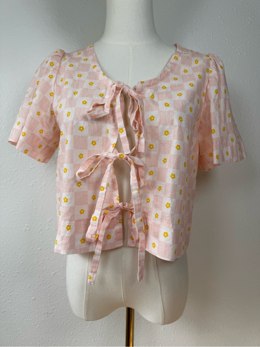 Pink Checker Floral Tie Front Cottagecore Crop Blouse Top⁠